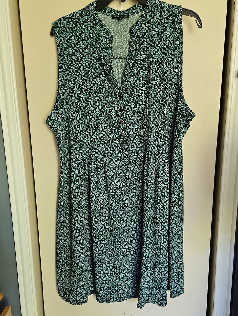 Ava & Grace Sleeveless Mint Floral Print Midi Dress Sz 1X Ptp 24+ L 36.5